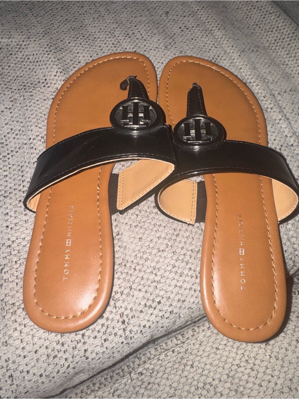 Tommy Hilfiger Black and Tan Logo Toe-Post Sandals